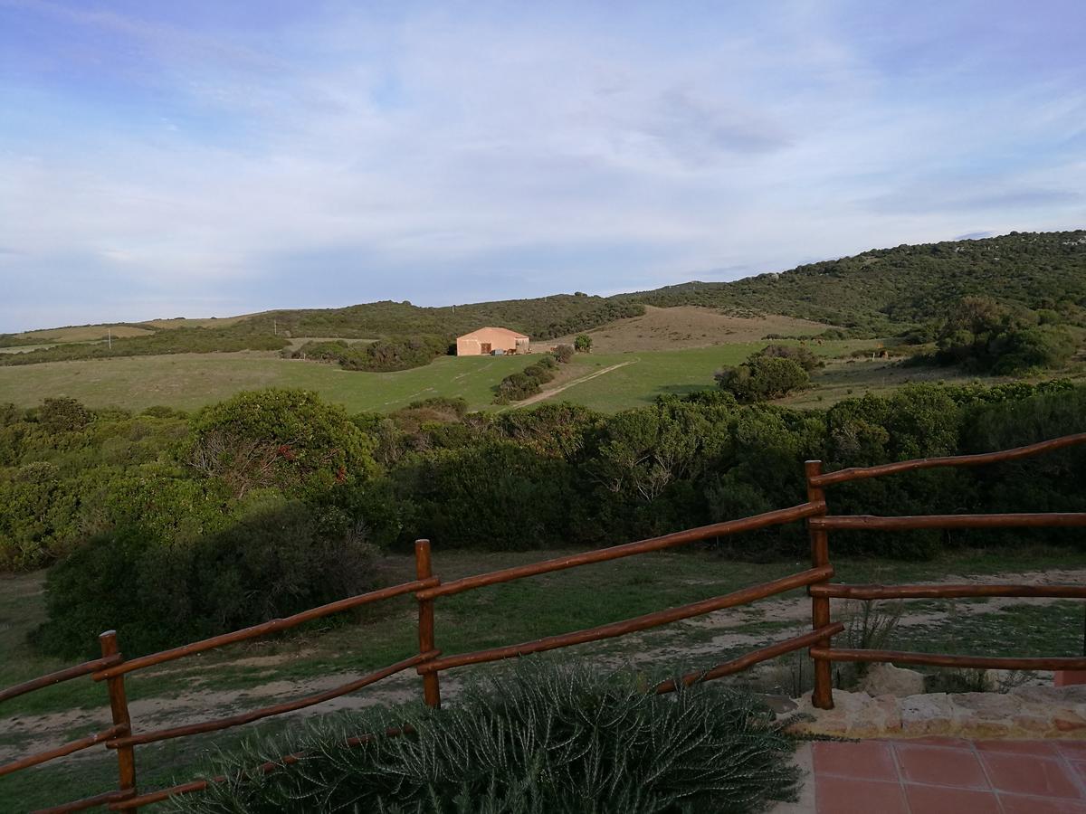 Country House Vignola Mare Aglientu Bagian luar foto